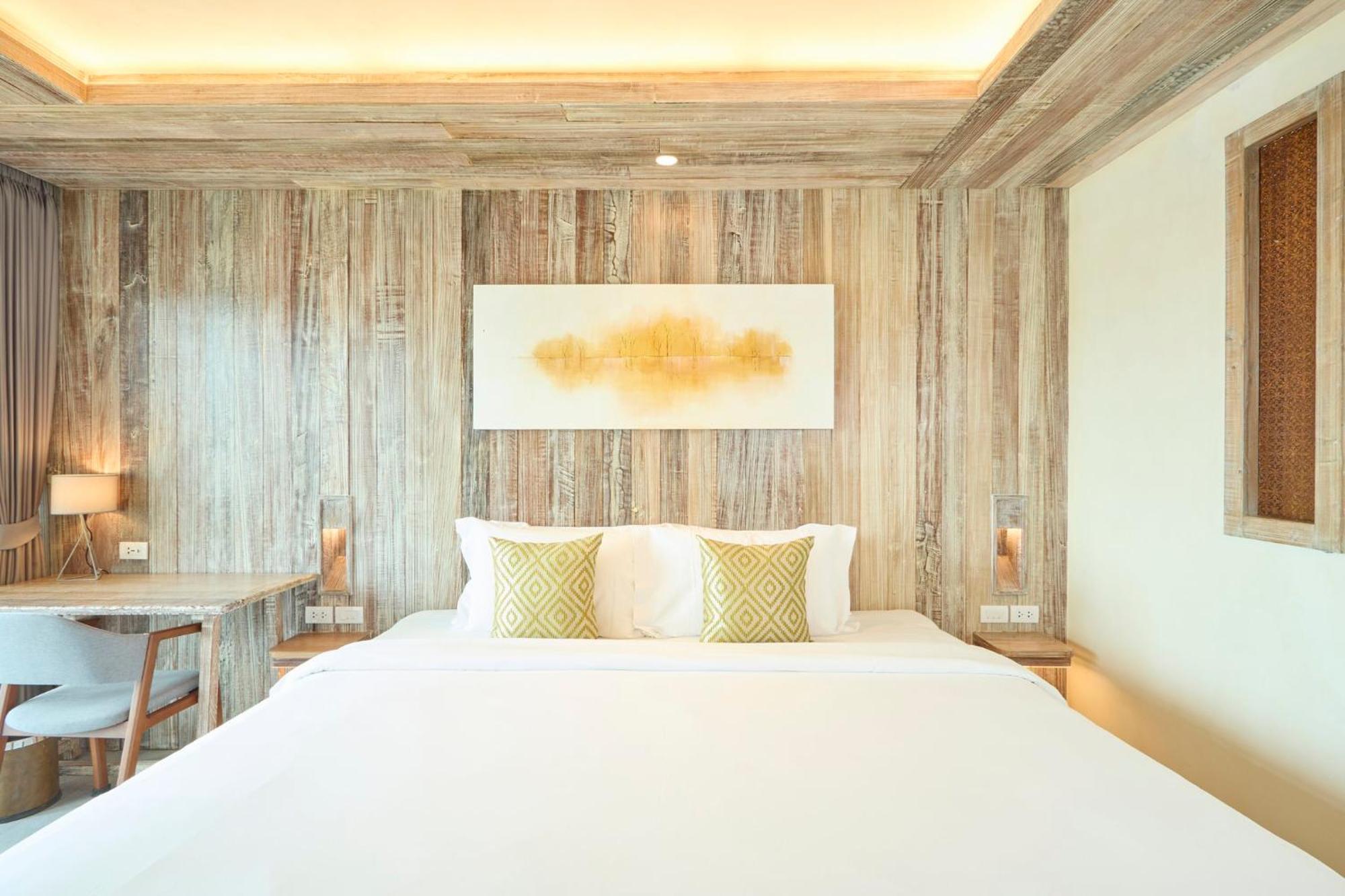 Dinso Resort & Villas Phuket, Vignette Collection By Ihg Patong Exterior photo